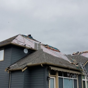 Photo of A TH Professional Roofing