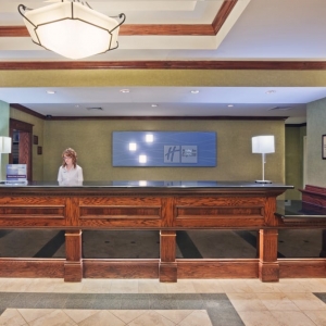 Photo of Holiday Inn Express & Suites Shawnee I-40
