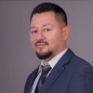Photo of Rolando Suarez - State Farm Insurance Agent
