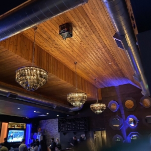 Bellevue Stone Lounge Bellevue