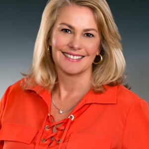 Charlotte Lynn Muller- Helen Adams Realty