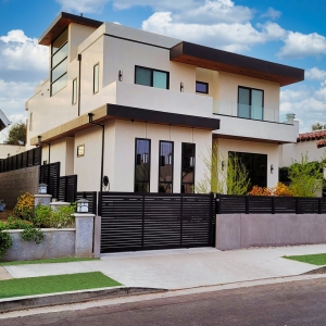Photo of Mulholland Gates