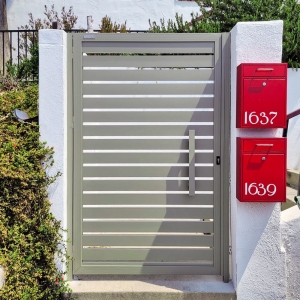Photo of Mulholland Gates