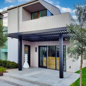 Photo of Mulholland Gates
