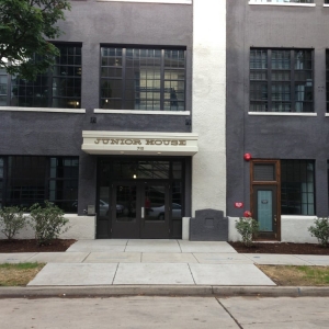 Photo of Junior House Lofts