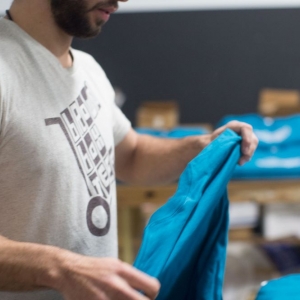 Apple Valley Brown Box Tees