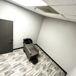 Photo of Noir Salon Suites