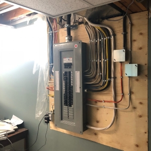 Photo of Stand Up Electricians