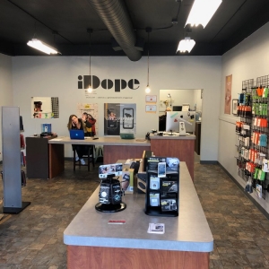 Photo of iDope Poulsbo - iPhone iPad Macbook Computer Repair