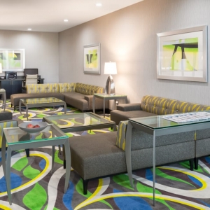 Photo of Holiday Inn Express & Suites Norman