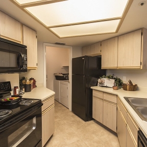 Photo of San Tropez Apartment Homes