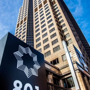 Photo of 801 Grand Building