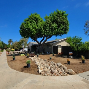 Photo of Pristine Gardenscape - Inland Empire