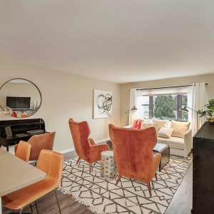 Photo of 735 St Clair Apartments