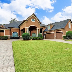 Houston Womack Development & Investment Realtors