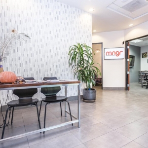 Photo of Mngr