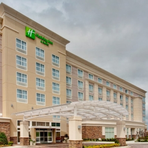 Photo of Holiday Inn & Suites Memphis - Wolfchase Galleria