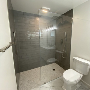 Photo of Super Glass