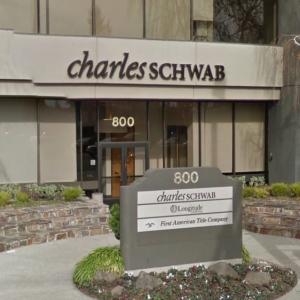 Photo of Charles Schwab