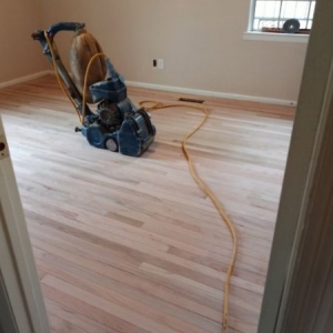 Photo of Ãscar Hardwood Flooring