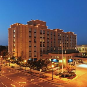 Photo of Hilton Garden Inn Virginia Beach Town Center