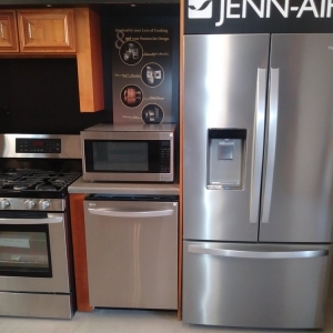 Photo of Ben's Appliance Lighthouse & Hearth Inc