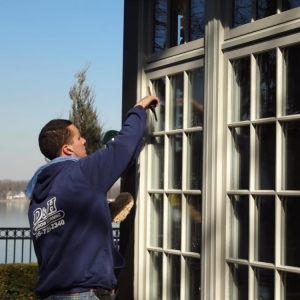 Photo of D & H Window & Gutter Cleaning