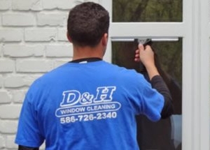 Photo of D & H Window & Gutter Cleaning