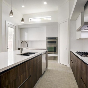 Photo of Luxe Italy kitchens