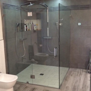 Photo of Max Glass & Mirrors