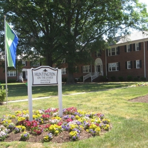 Photo of Huntington On the James