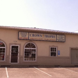 Photo of Crown Trophy of Louisville