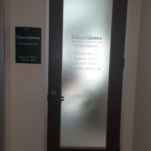 Photo of Edward Jones - Financial Advisor: Samuel L. Goodfriend