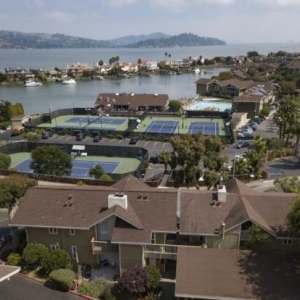 Photo of Harbor Point Apartments