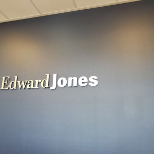 Photo of Edward Jones - Financial Advisor: Katherine Ponder