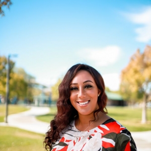 Photo of Valauna Knight-Brown - State Farm Insurance Agent