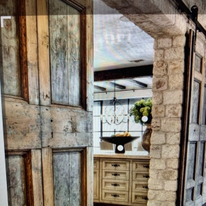 Photo of Arty's Door Shop