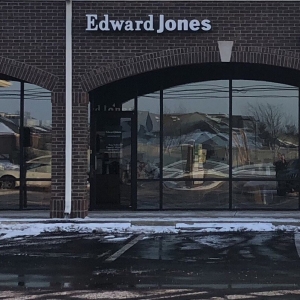 Photo of Edward Jones - Financial Advisor: Doug Nettle
