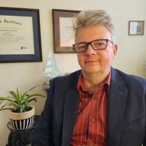 Photo of Vladislav Pelevin, CFA, CPA