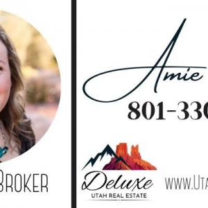 Photo of Amie Larsen - Deluxe Utah Real Estate