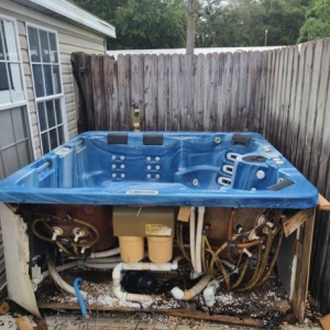 Photo of vic's pro Junk away