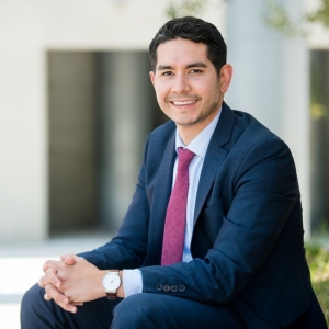 Photo of Abogado De Inmigracion Alejandro Barajas