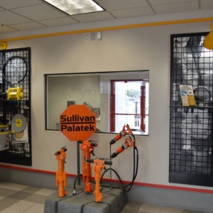 Photo of CAT Rental Equipment Kelly Tractor