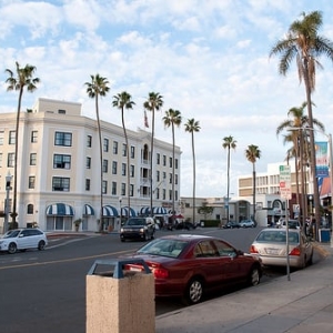 Carlsbad KL Marketing Group, LLC