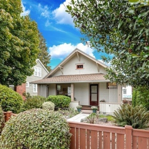 Photo of Nice Seattle Homes - Lake & Company Real Estate