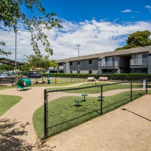 Photo of 2900 Lux Apartment Homes