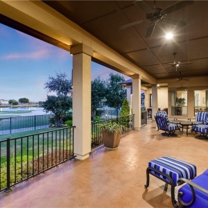 Photo of Lisa Hassel - Coldwell Banker Realty