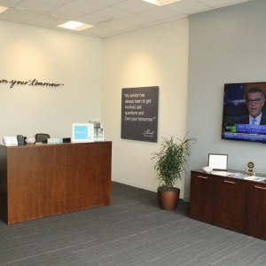 Photo of Charles Schwab