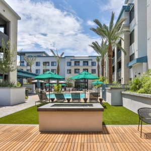 Photo of Lakeside Drive Apartments by Mark-Taylor