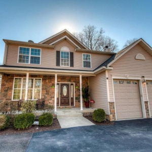 Photo of RE Shilow Realty